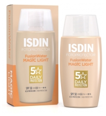 Isdin Fotoprotector Fusion Water Magic Light &Eacute;cran Solaire Teint&eacute; SPF 50 de 50 ML