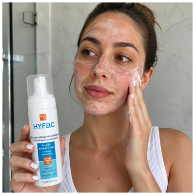 Hyfac Mousse Nettoyante Exfoliante Fl Pompe/150Ml