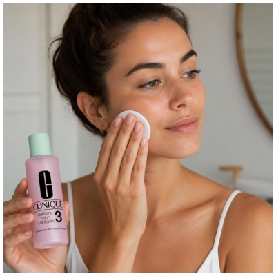 Clinique Basic 3 Temps Lotion Exfoliante - Peaux Mixtes à Grasses 200 ml