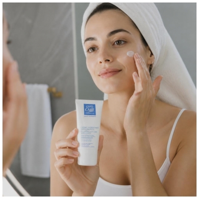 Eye Care Cosmetics Crème Hydratante Équilibrante