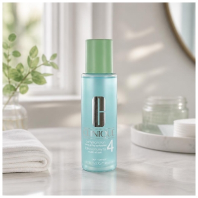Clinique Basic 3 Temps Lotion Exfoliante - Peaux Grasses à Très Grasses 200 ml