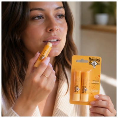 Le Petit Marseillais Soins Des Lèvres Stick Lèvres Nutrition Lèvres Desséchées X 2