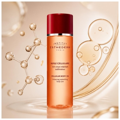 Brume rafraîchissante à l'eau florale de rose et d'hamamélis
