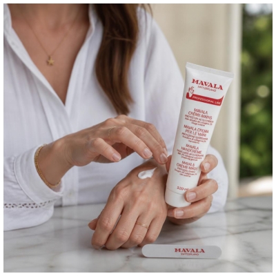 Set de Soin Mains et Ongles Mavala 120 ml avec Accessoire Offert