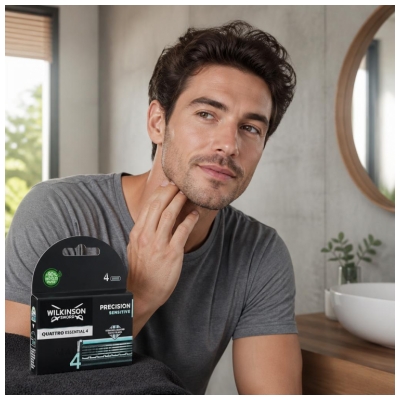 Wilkinson Recharge Homme Lames Quattro Titanium Sensitive X 4