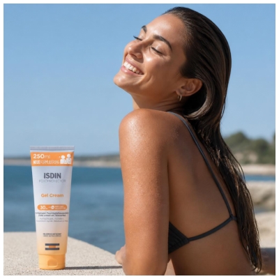 Isdin Fotoprotector Gel Cream Crème Solaire Corps Spf30 250 ml