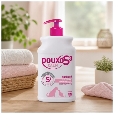 Douxo S3 Calm Shampooing Apaisant Peau Irritée Démangeaisons Chiens et Chats 500 ml