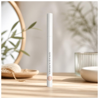 MÊME Feutre Sourcils Teinte Universelle 0,9 ml