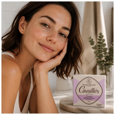 Rogé Cavaillès Nettoyant Solide Gommage Doux Visage 70 g
