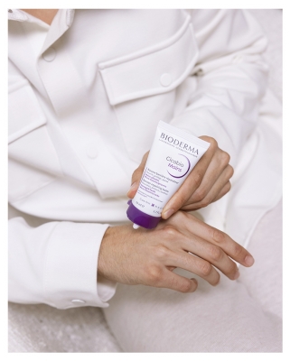 Bioderma Cicabio Crème Main Réparatrice Peaux Sèches et Abîmées 50 ml