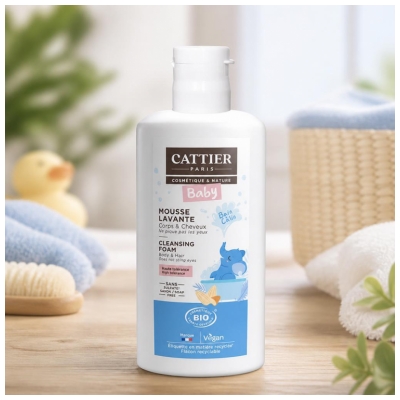 Cattier Baby Mousse Lavante Bébé Bio 150 ml