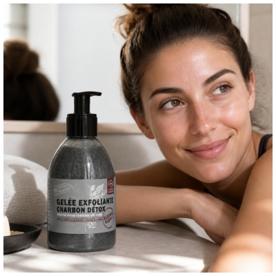 Tadé Gelée Exfoliante Charbon Détox Peaux Mixtes à Grasses 300 ml