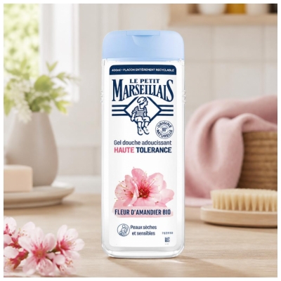 Le Petit Marseillais Gel Douche Adoucissant Haute Tolérance Fleur d'Amandier Bio Peaux Sèches et Sensibles 400 ml