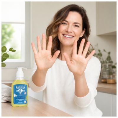 Le Petit Marseillais Gel Lavant Mains Antibactérien Toutes Peaux 300 ml 