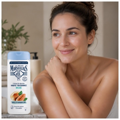 Le Petit Marseillais Crème de Douche Huile d'Amande Bio Haute Tolérance Riche 400 ml