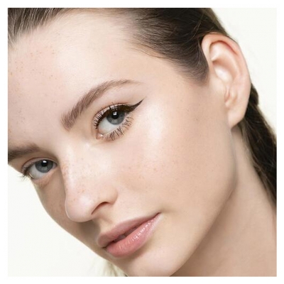 Korres Eyeliner Minéraux Volcaniques 1,2 g - Couleur : 02 : Marron