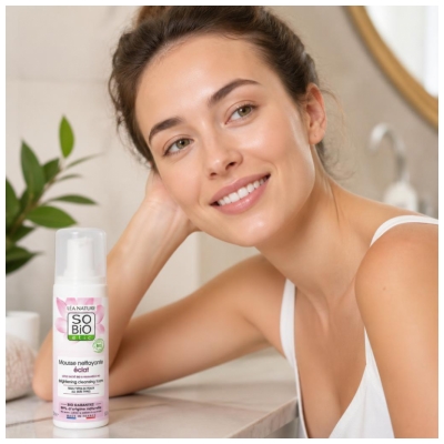 Léa Nature SO BIO étic Mousse Nettoyante Éclat Biologique 150 ML