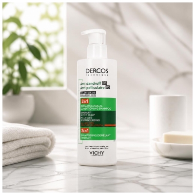 Vichy Dercos Shampoing Démêlant Traitant Anti-Pelliculaire 390 ML