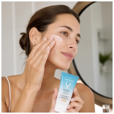 Vichy Minéral 89 Fluide Boost Hydratation 72H SPF50+ 50 ml