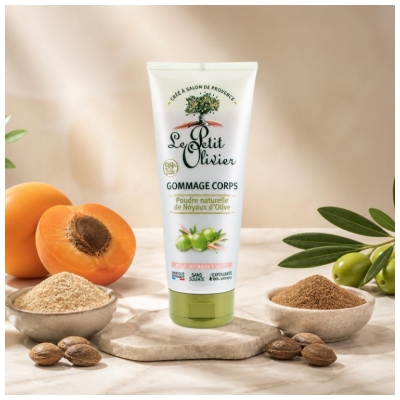 Le Petit Olivier Gommage Corps Poudre de Noyaux d'Olive 200 ml