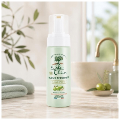 Le Petit Olivier Mousse Nettoyante à l'Extrait d'Olive Peaux Normales à Sèches 150 ml