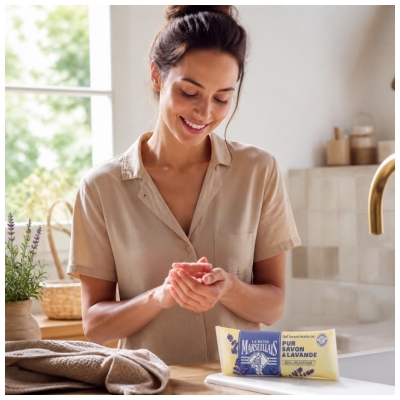 Le Petit Marseillais Recharge Gel Lavant Mains Pur Savon et Lavande