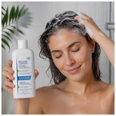 Ducray Kelual Squanorm Shampoing Traitant Régulateur Pellicules Grasses & Récidivantes 200 ml