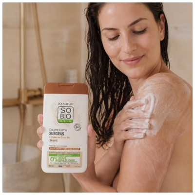 Léa Nature SO BIO étic Douche Crème Surgras à l'Huile de Coco Biologique 450 ML