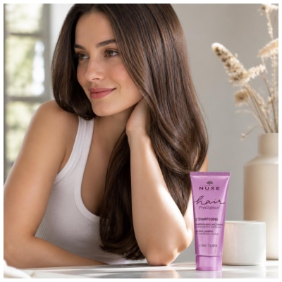 Nuxe Hair Prodigieux Le Shampooing Brillance Miroir Cheveux Sublimés 50 ml
