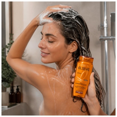 L'Oréal Paris Elseve Huile Extraordinaire Jojoba Shampoing Nutrition Suprême Cheveux Très Sec 250 ml