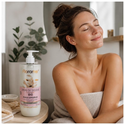 Florame Gel Douche Lait d'Avoine pour Peaux Sensibles Rechargeable Bio 750 ML