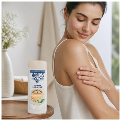 Le Petit Marseillais Soin Douche Surgras Lait de Riz & Jasmin 400 ML
