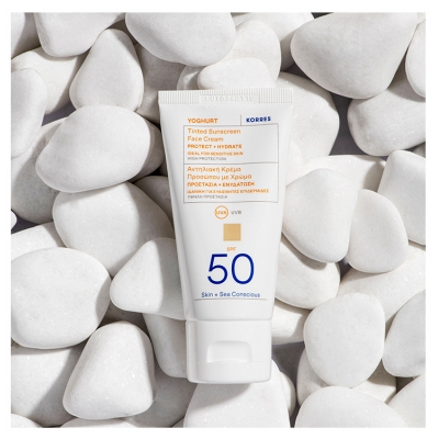 Korres Yoghurt Crème Solaire Teintée pour le Visage SPF 50 50 ML