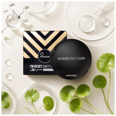 Suntique I'm Velvet Skin Fit Cushion Fond de Teint SPF50+ 12 Grammes