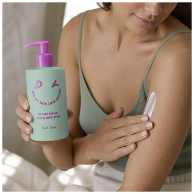 Dear Doer Dazzling Radiant Lotion pour le Corps & les Mains 300 ml