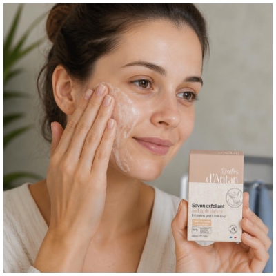 Recettes d'Antan Savon Exfoliant au Lait de Chèvre 100 Grammes