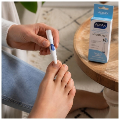 Addax Mycoflash Stylo Traitement Mycose des Ongles Mains et Pieds 4 ML