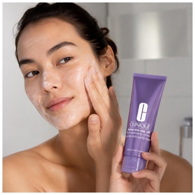 Clinique Take The Day Off Mousse Nettoyante pour le Visage 125 ML