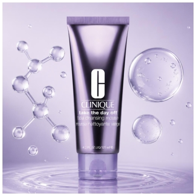 Clinique Take The Day Off Mousse Nettoyante pour le Visage 125 ML