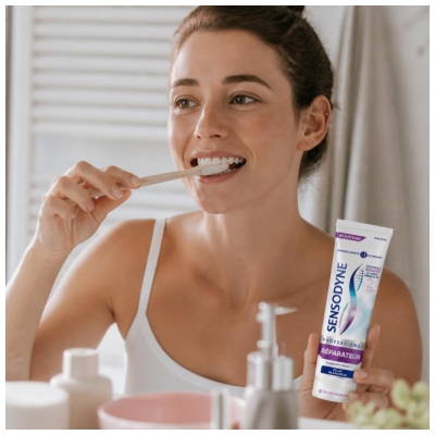 Sensodyne Professional Réparateur Dentifrice Éclat et Blancheur 75 ML