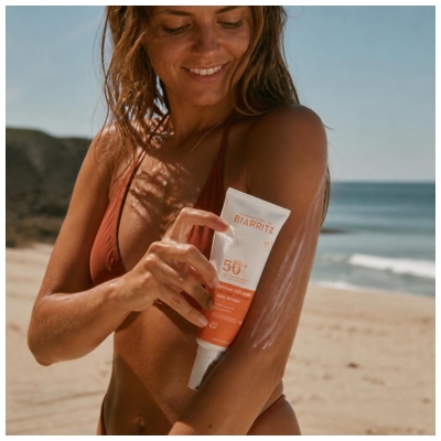 Laboratoires de Biarritz Spray Solaire Visage & Corps SPF 50 + Bio 150 ML