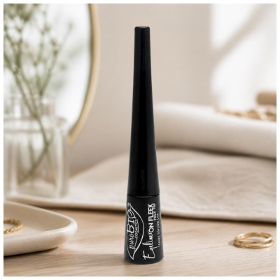PuroBIO Cosmetics Eyeliner On Fleek Felt Tip Pointe Feutre Bio 3,1 ml