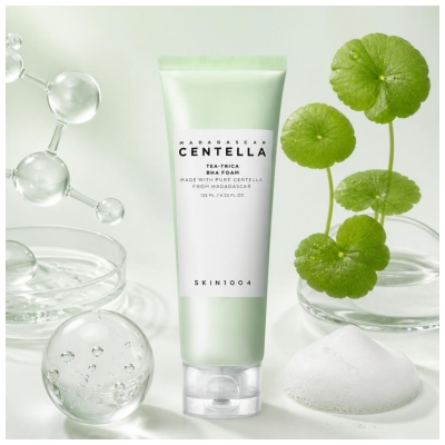 Skin1004 Madagascar Centella Tea Trica BHA Mousse Nettoyante Exfoliante 125 ml