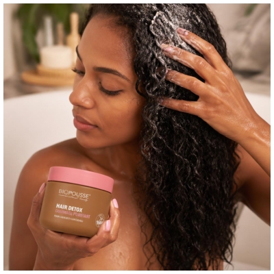Biopousse Hair Detox Gommage Purifiant pour Cheveux et Cuir Chevelu 200 ml