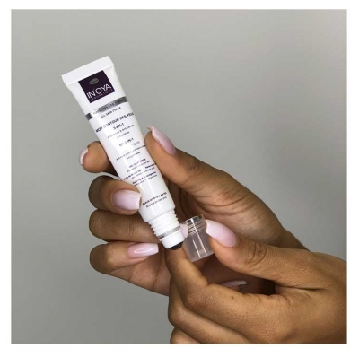 In'Oya Mel'Oya Eyes Contour des Yeux 3en1 pour Tous les Types de Peaux 17 ml
