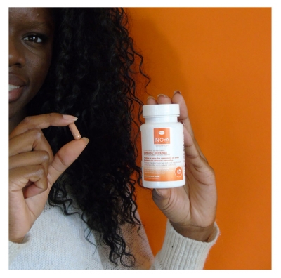In'Oya Sun'Oya Caps Complément Alimentaire Défense Sun'Oya pour les Peaux Noires et Mates 30 Gélules