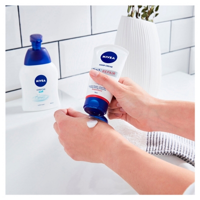 Nivea Repair Crème Mains 3en1 Apaise Regénère et Protège 75 ml