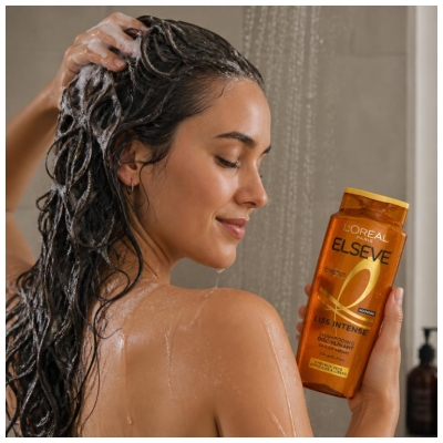 L'Oréal Paris Elseve Liss Intense Shampoing Disciplinant Cheveux Secs Difficile à Lisser 300 ml
