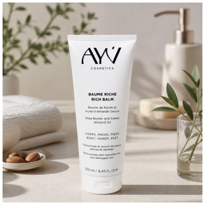 AYV Cosmetics Baume Riche Beurre de Karité et Huile d'Amande Douce 250 ml