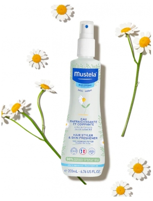 Mustela Eau Rafraîchissante et Coiffante à L'eau de Camomille Bio 200 ml